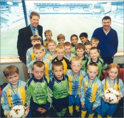 Nicholas Gould (top left) with team coach Gary Davison